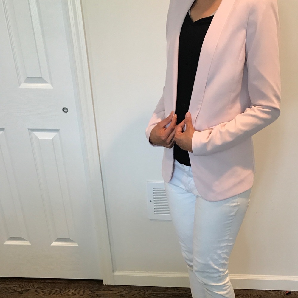 ❌SOLD❌ Pinkish/nude blazer/jacket size 4